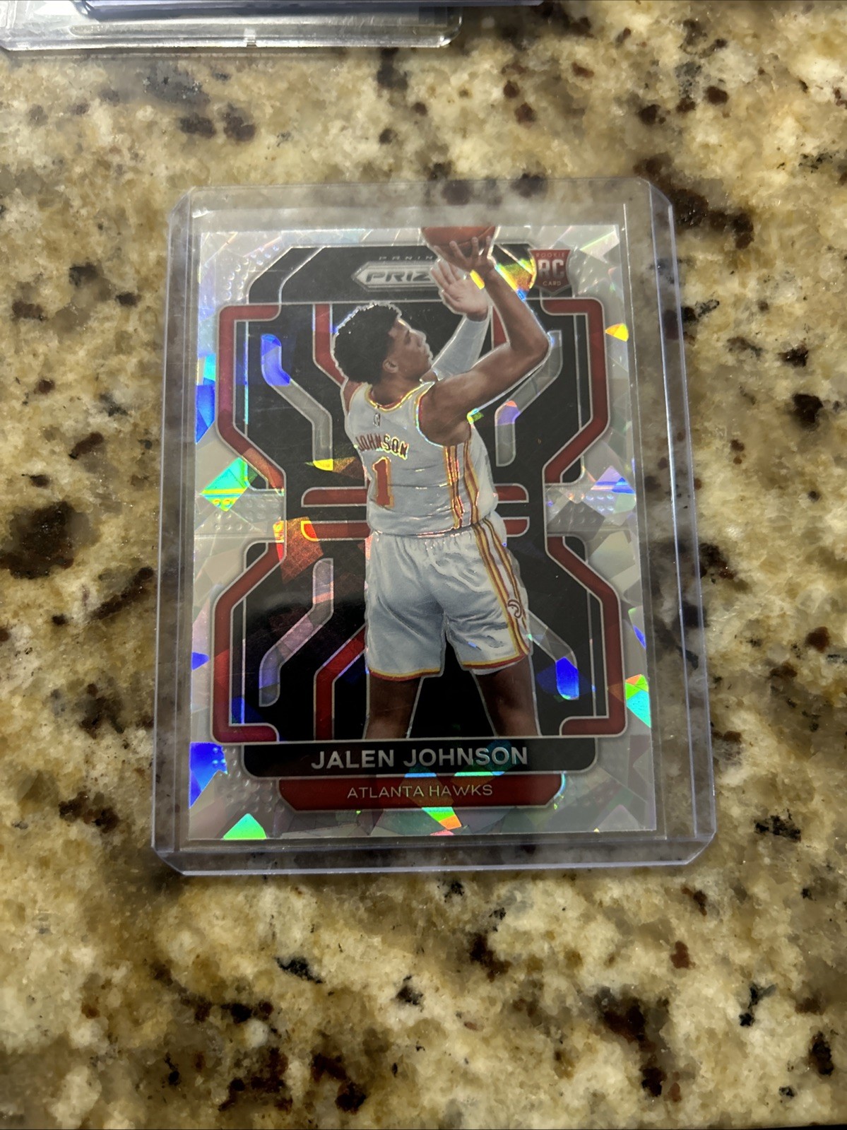 2021-22 Panini Prizm Jalen Johnson Rookie Cracked Ice #305 Hawks RC SP