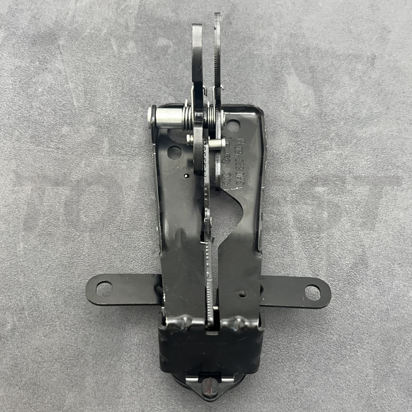 New Hood Lock Latch 3W0823480E for Bentley Continental Gt Gtc & Flying Spur