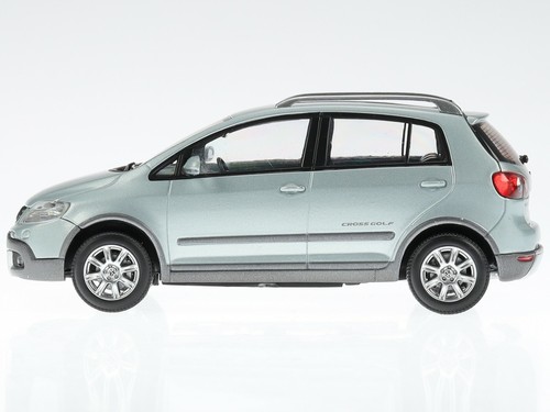 VW Golf Rabbit 5 Cross Golf Rabbit silver diecast model car Minichamps 1/43 - Picture 2 of 4