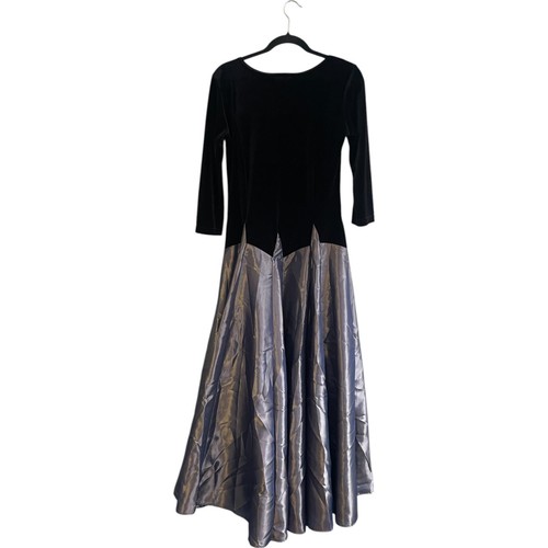 The Pyramid Collection Dress Womens Size Small Black Silver Velvet Long Sleeve - Picture 2 of 8