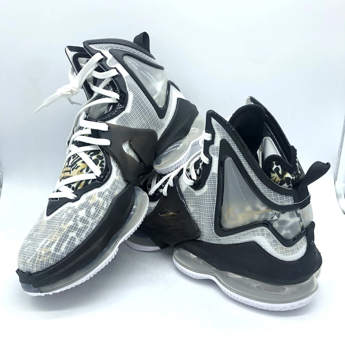 Lebron gold hotsell and white