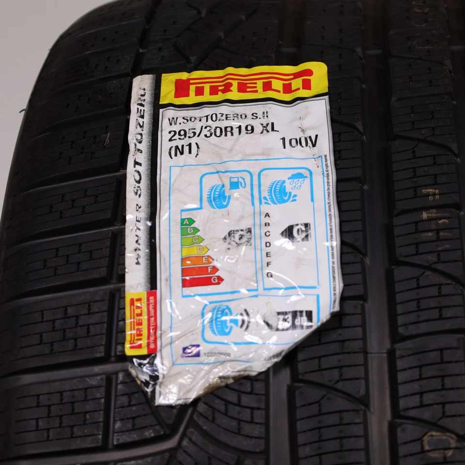 1x Winterreifen 295/30 R19 100V XL Pirelli Sottozero Winter 240 Serie ll N1 - Bild 3 von 3