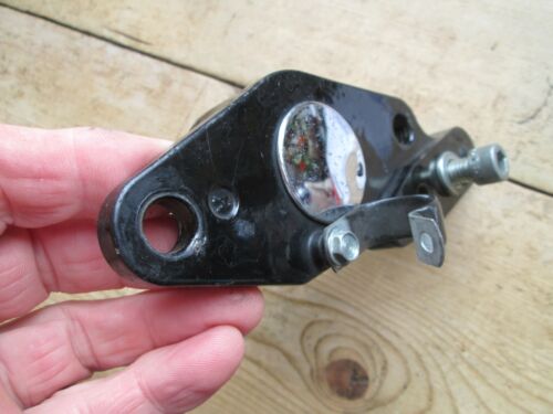 HARLEY DAVIDSON PIVOT BLOCK SWING ARM ADJUSTER ELECTRA GLIDE ETC CIRCA 1996 - Picture 2 of 6
