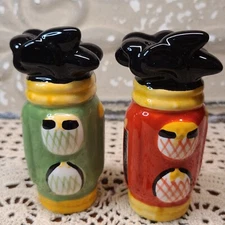 Original K-Mart Golf Bag Red & Green Salt & Pepper Shakers in Original Packaging
