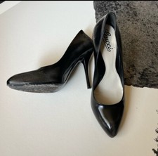 Vintage Gucci High Heel Shoes / Size B8