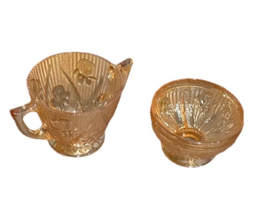 Crema y azucarero caléndula de vidrio iris y espiga de la depresión iridiscente - Imagen 4 de 5