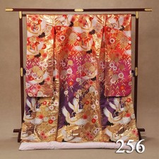 Colorful kimono with crane and flower embroidery Purple and pink