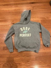 Dude Perfect Youth Large Hoodie