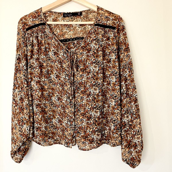 Wish Long Dolman Sleeve Button Blouse Sz 10 Floral Shirt Boho Relaxed Top V Neck