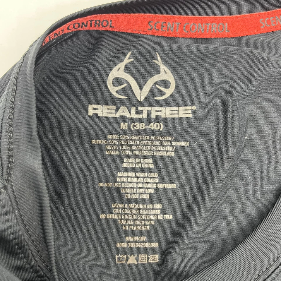 Realtree (Size M 38/40) Men's Black Long Sleeve “Scent Control” Shirt Stretch - Image 3 of 4