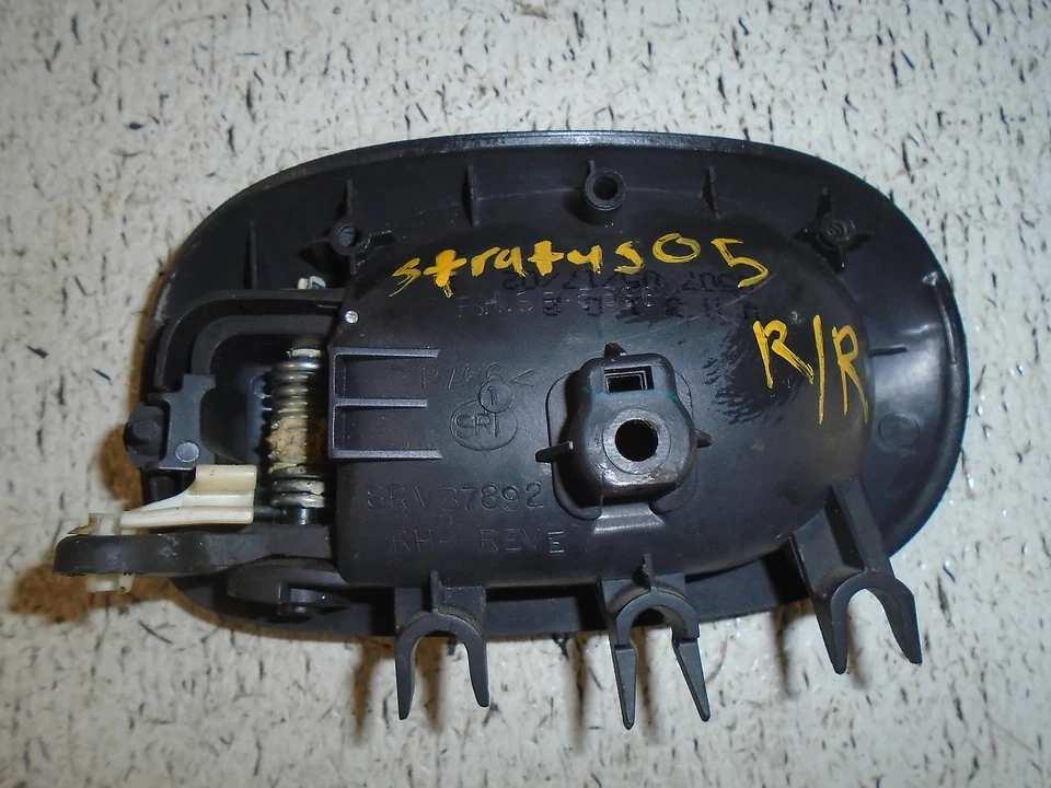 Dodge Stratus 2005 manija interior de la puerta trasera derecha Foto 3 de 4