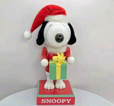 スヌーピーナッツクラッカー Peanuts Snoopy Nutcracker | eBay