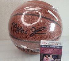 Magic Johnson Cards and Memorabilia Guide 43