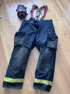Vtg Globe Fireman’s Pants Patrol Fire Distressed Bunker Size 46 Traditional Mask