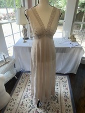 Vintage 1960s Ivory Maxi Nightgown Vanity Fair Size 32 Lingerie Nightie Negligee
