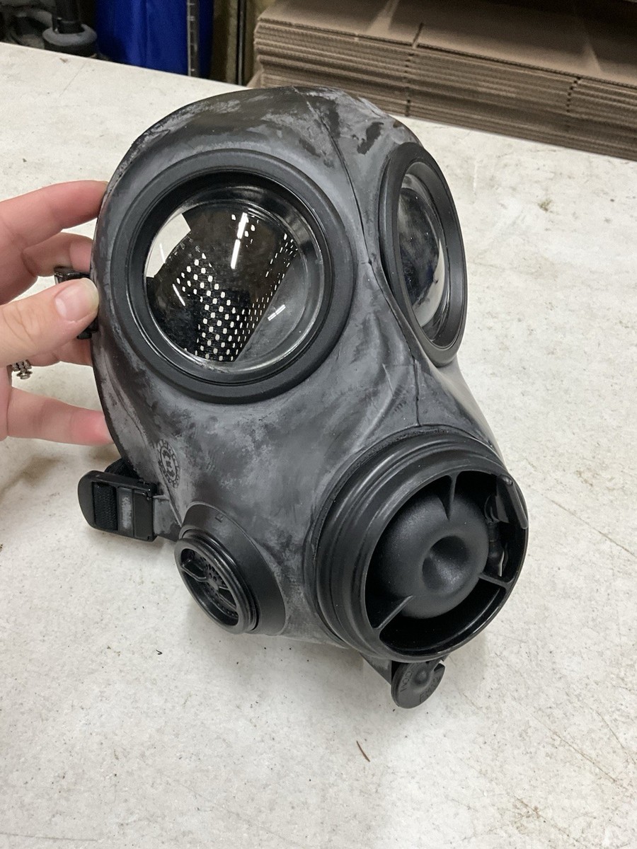 AVON FM12 GAS MASK SIZE 3 (Small) | eBay