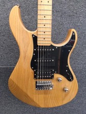 Yamaha Pacifica112VMX E-Gitarre matt natur gebraucht