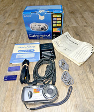 Sony Cyber-Shot DSC-P93 Digital Camera 5.1 MP USB 3x Optical Zoom NEED BATTERY