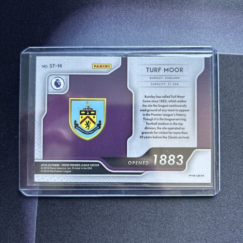 2019-20 PANINI PRIZM EPL PREMIER LEAGUE STADIUMS BURNLEY TURF MOOR STADIUM - 第 2/2 張圖片