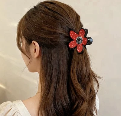 New 4” STRANGER THINGS Claw Clip DEMOGORGON Hair Clips DEMO DOG Barrette - Image 1 of 4