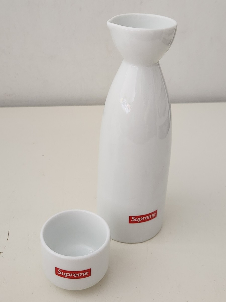 Supreme Sake Set 酒 徳利 お猪口 セット（Supreme シュプリーム