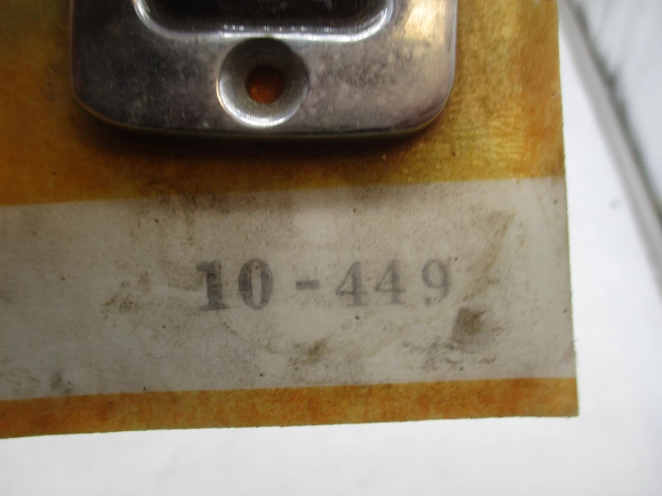 Cubierta maestra de freno Harley Davidson personalizada cromada V-Twin Logo 10-449 Foto 3 de 3