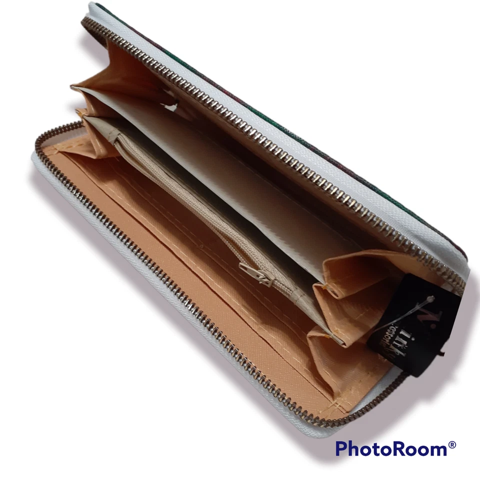 FRIDA KAHLO  WALLET NWT  COD/519 - Image 3 of 4