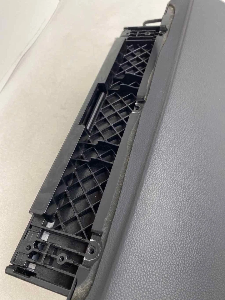 Bmw Coupe Compartment Storage Glove Box Black Fits BMW 650I 2009-2010 - Image 2 of 4