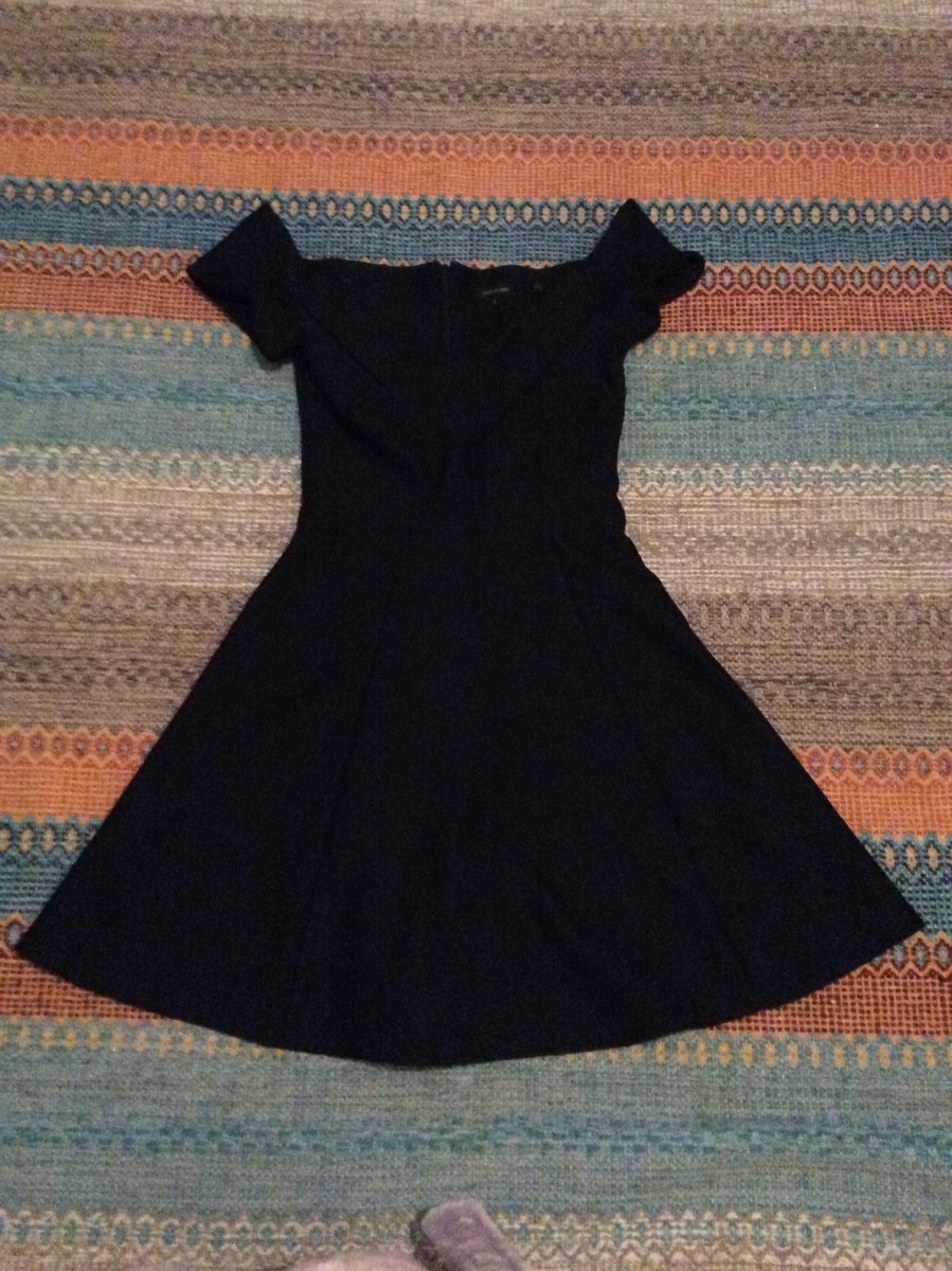 river island skater dress River Island Black Skater Dress Size 6