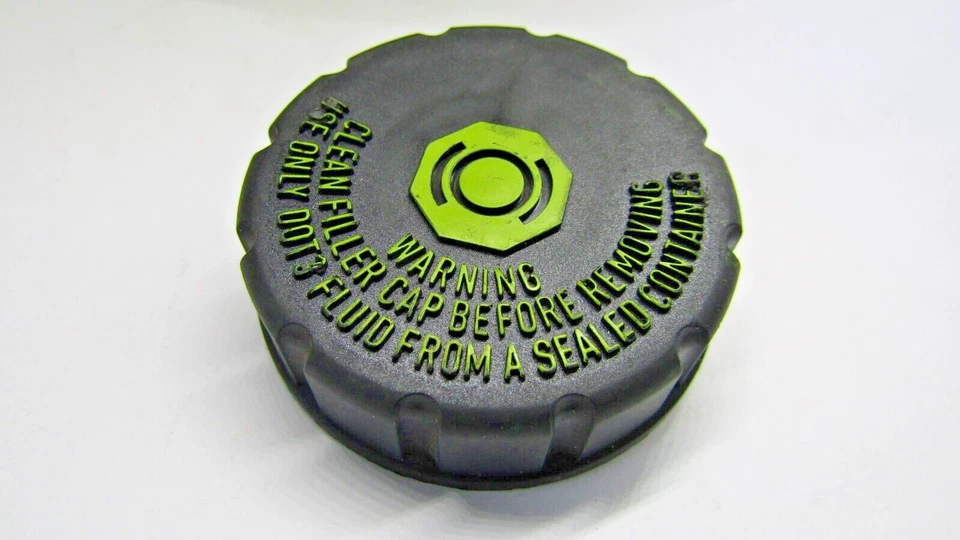 46020-1KA0A Brake Master Cylinder Reservoir Cap OE - Image 2 of 4