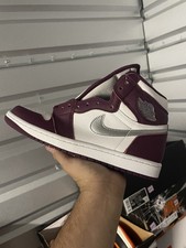 Air Jordan 1 Retro High OG'Bordeaux'