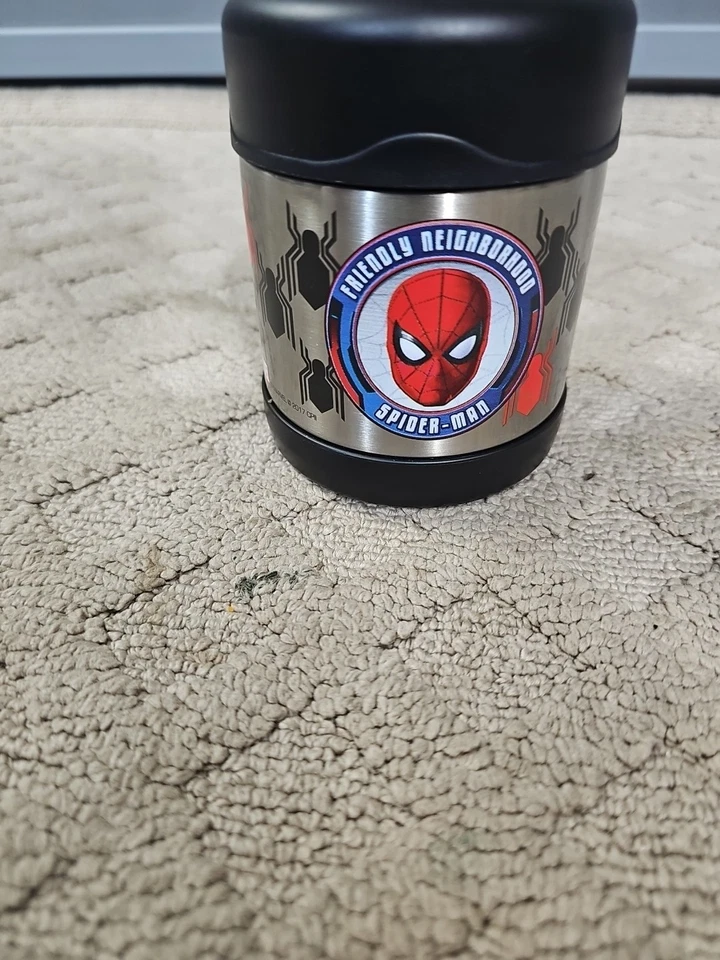 Termo de acero inoxidable Marvel Spiderman 10 oz Foto 4 de 4