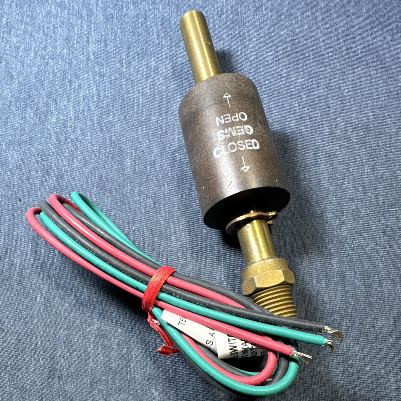GEMS Single Point Level Switch TH-800 MPN 57143 SPST DC Leads Panel Mount