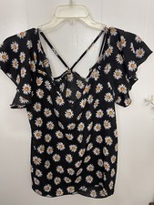 About A Girl Xl Black Daisy Cold Shoulder Blouse Made In Usa