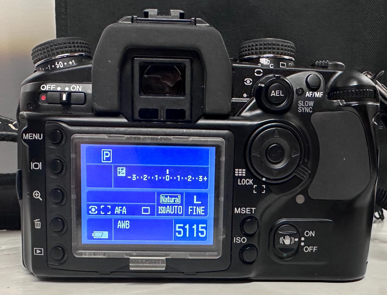 KONICA MINOLTA MAXXUM 7D CAMERA BUNDLE SET eBay