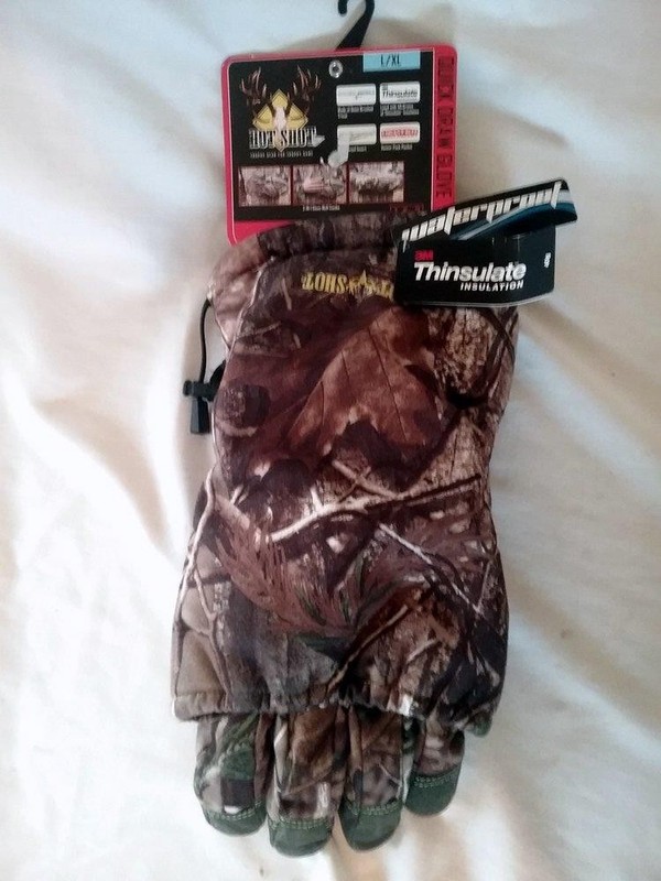 Hot Shot Quick Draw Hunting Glove Muff Realtree AP Camouflage Thinsulate L/XL
