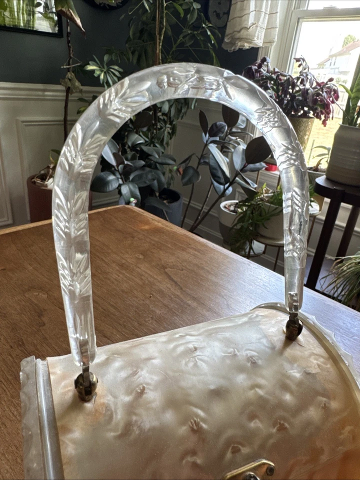 Vintage Pearlized Marbled Lucite Barrel Box Purse 1950s Clear Handle - Image 3 of 4