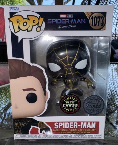 New Funko Pop # 1073 Spider-Man Funko Exclusive Chase Glow W/ Protector