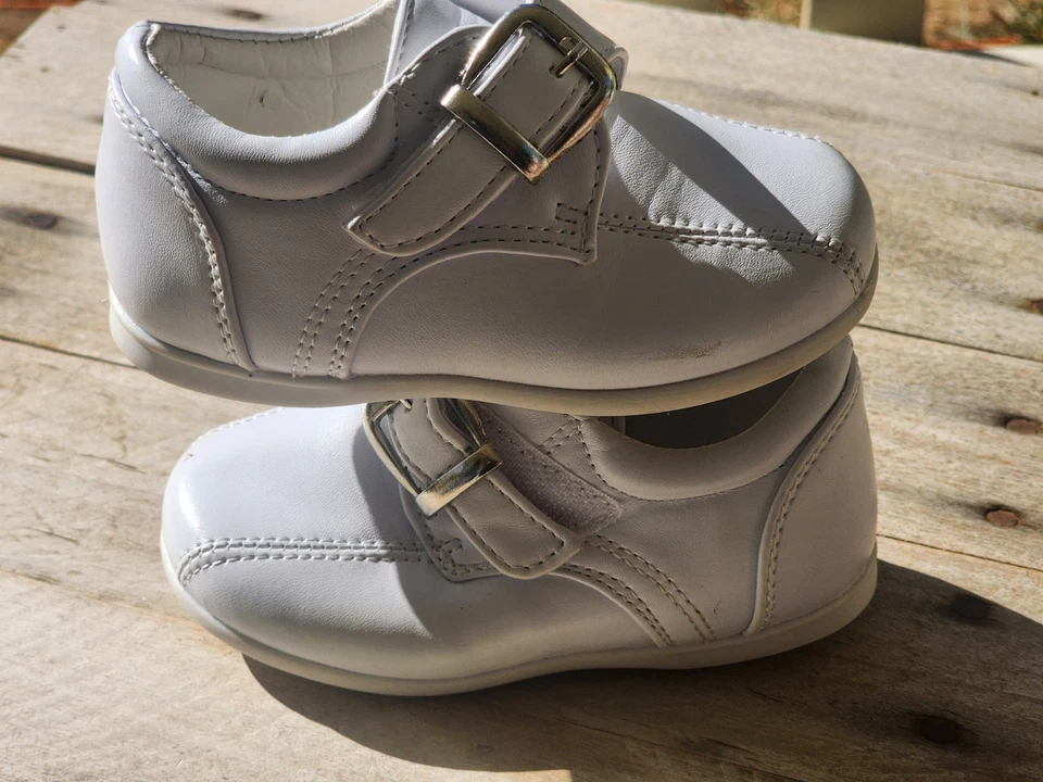 Josmo Boy's/Girls Walking Casual Dress Shoe (Infant-Toddler) - White Size: 6 - Image 4 of 4