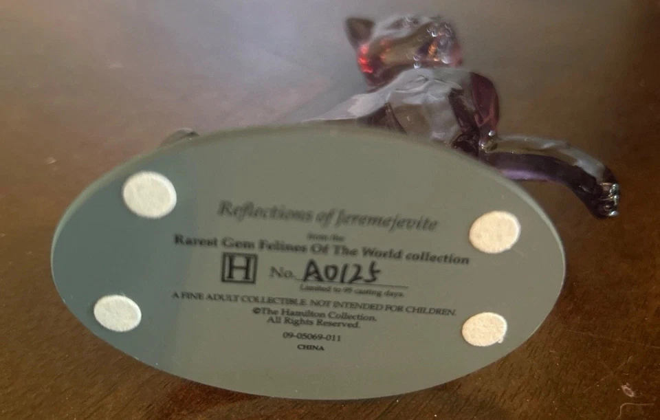 Colección de 10 gemas más raras de los felinos del mundo por Hamilton Collection con exhibición Foto 4 de 4