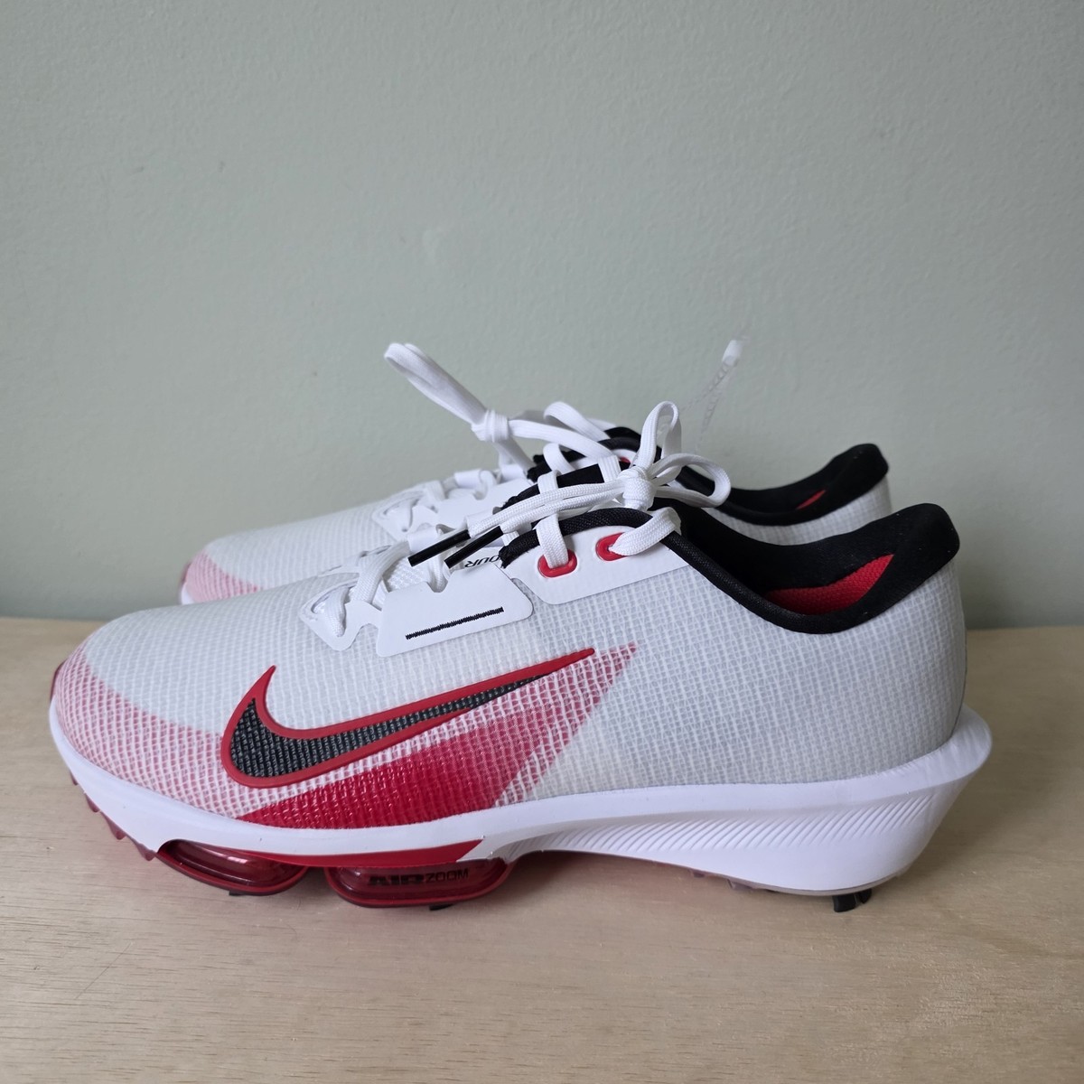 Nike Men’s Infinity Tour Next% White and Black Golf shoes size 10.5 Men main image 2