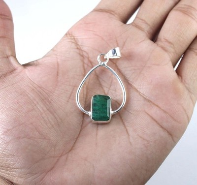 Natural Green Emerald 10,63 Ct 12 mm Smaragdschliff Anhänger Herren Silber 925