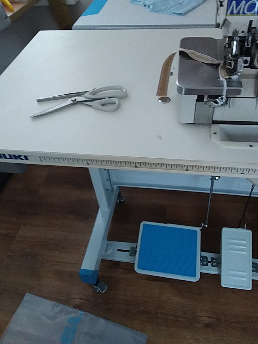 Juki MO 6814s 4 Thread Industrial Overlocker eBay