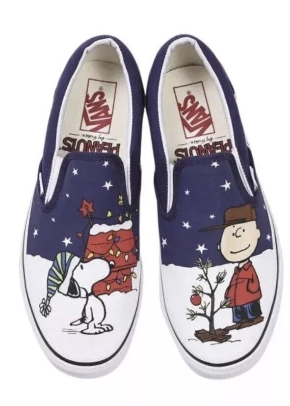 Vans peanuts tree Charlie Brown Snoopy Christmas Kids 13.5 nib SLIP ONS