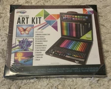 New Artskills Deluxe Art Kit 100 Pieces Wooden Case Colored Pencils Sealed