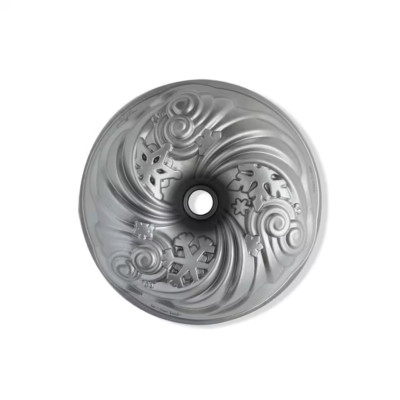 Nordic Ware Let It Snow Bundt  Pan