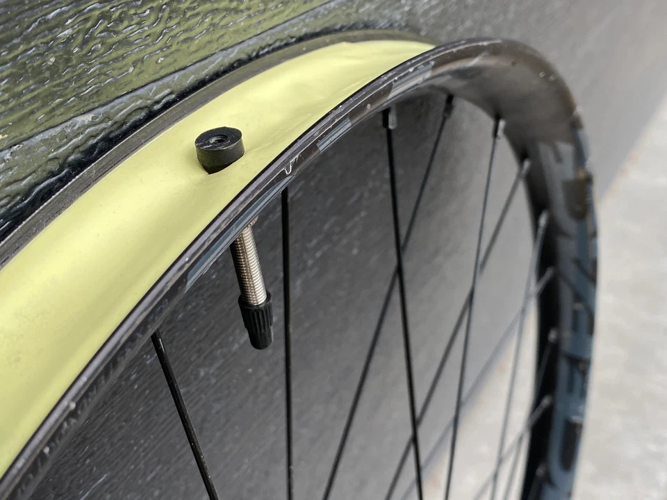 Roda traseira Race Face ARC35 Sram Vault 12x157 XD 29" - Imagem 3 de 4