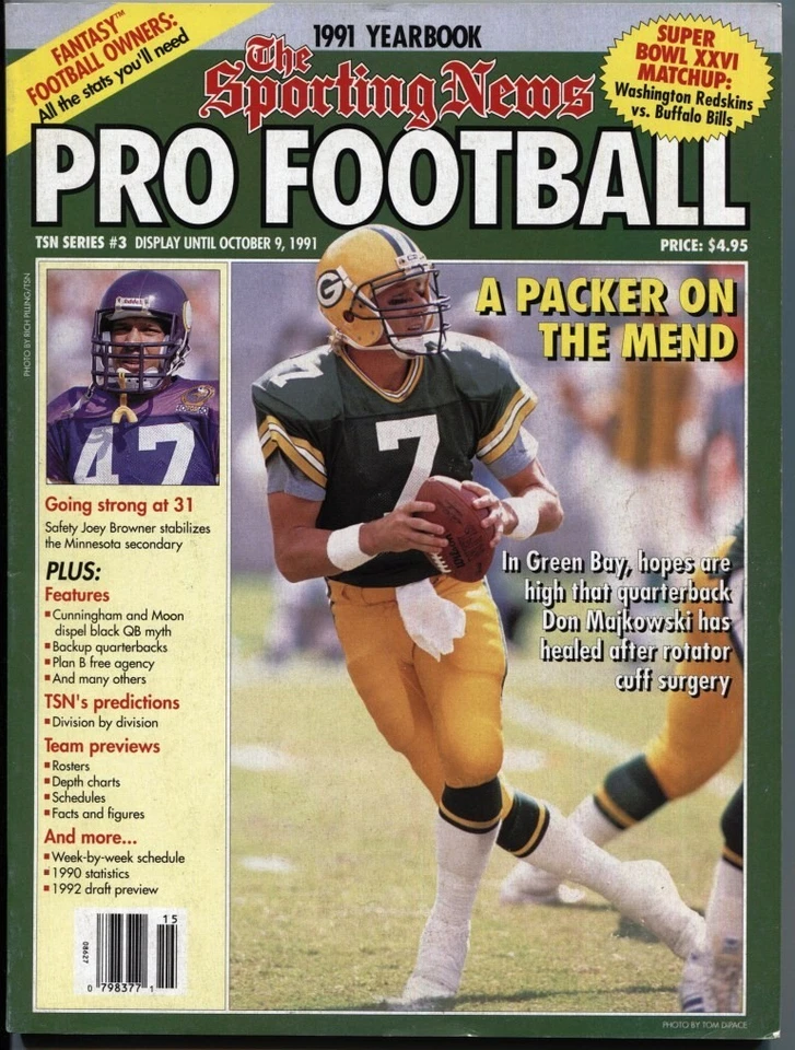 Lot of 2 NFL pro football magazines Don Majkowski Green Bay Packers 1990 1991 - Image 3 of 3