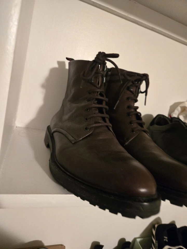 Auténtica bota de cuero Boss para hombre talla 9,5 UK y 10,5 US marrón bota de lujo Foto 4 de 4