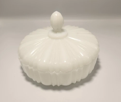 Vintage Anchor Hocking Old Cafe Milk Glass Lidded Candy Dish w/Finial 6.5"